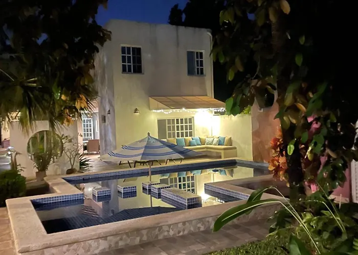 Escondida Downtown 4* Cozumel